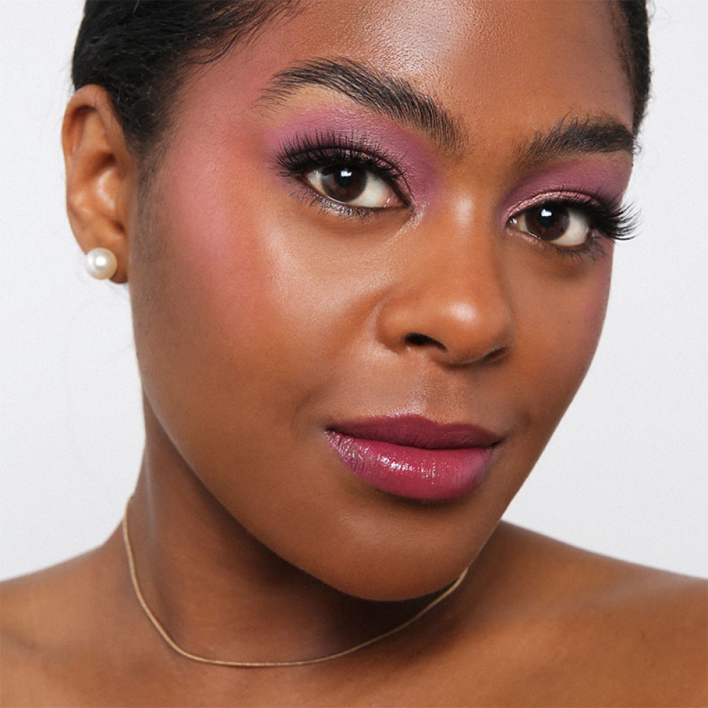 Basic Makeup Artist Training in Amsterdam